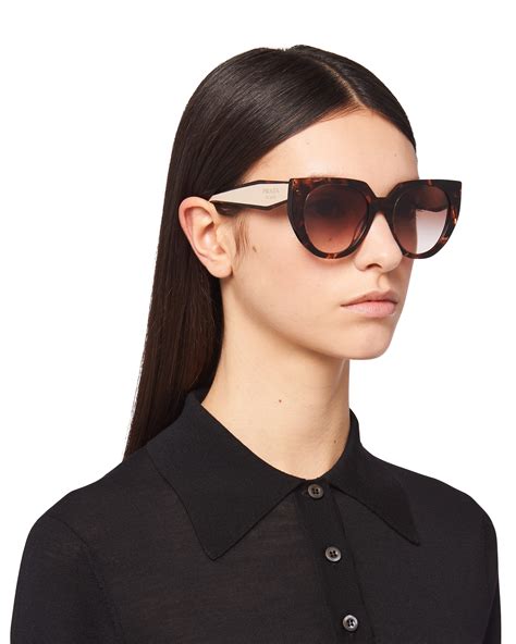 prada sonnenbrille luxottìca|Women's Designer Sunglasses & Eyewear .